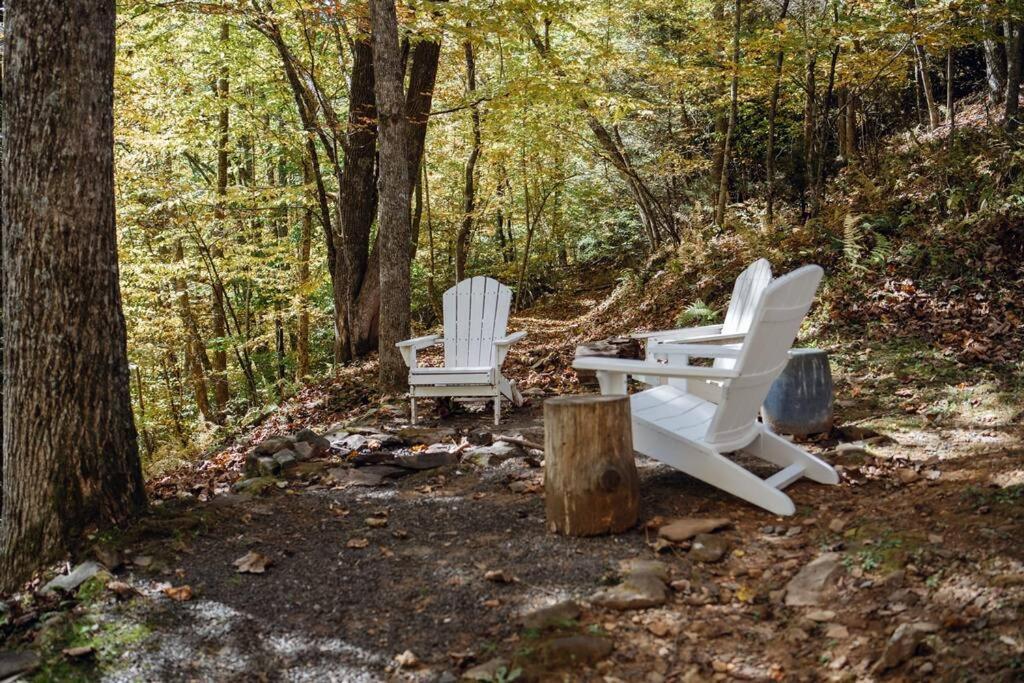 Serene & Cozy - Peaceful View - Fireplace - Creek Fleetwood Exterior photo