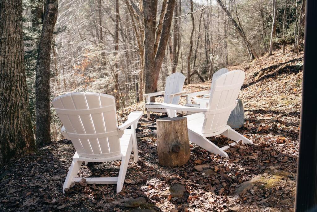 Serene & Cozy - Peaceful View - Fireplace - Creek Villa Fleetwood Exterior photo